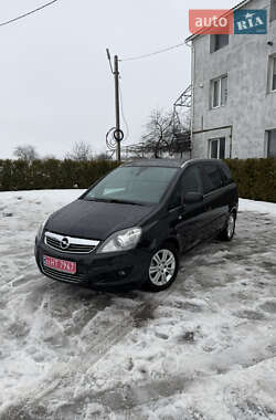 Минивэн Opel Zafira 2013 в Виннице