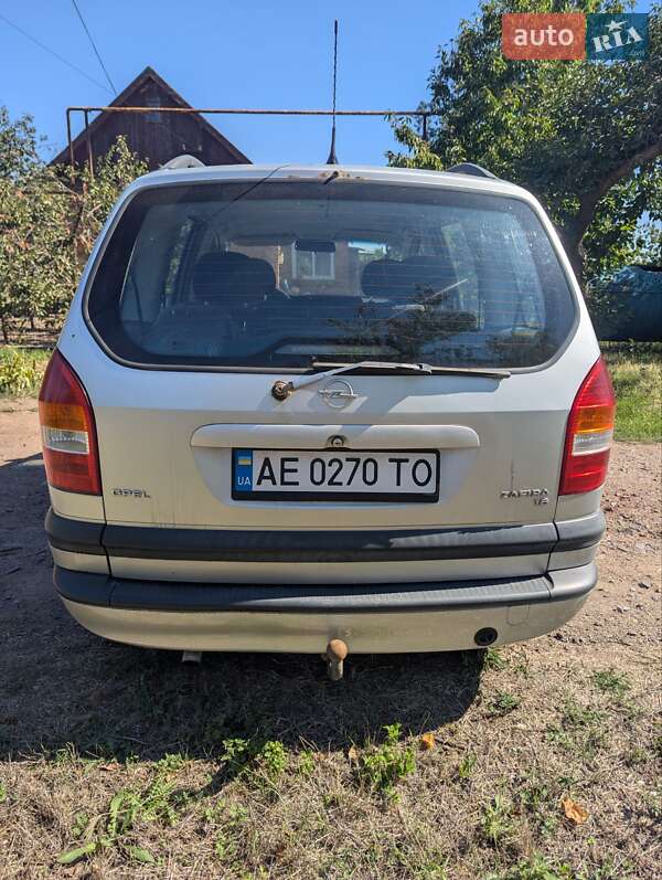 Минивэн Opel Zafira 2002 в Кривом Роге фото 4 Минивэн Opel Zafira 2002 в Кривом Роге