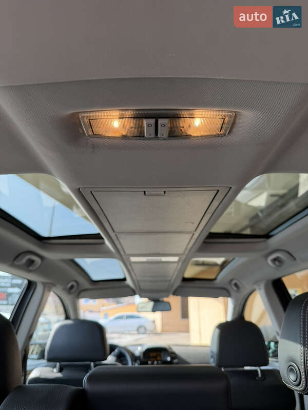 Минивэн Opel Zafira 2008 в Киеве