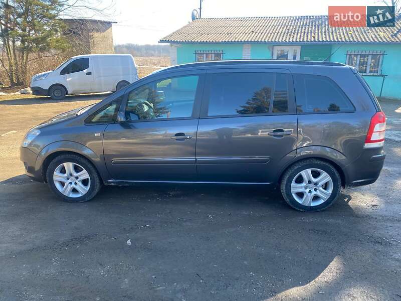 Opel Zafira 2009