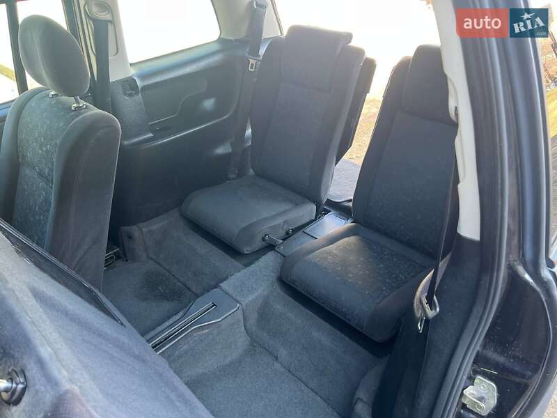 Минивэн Opel Zafira 1999 в Новояворовске