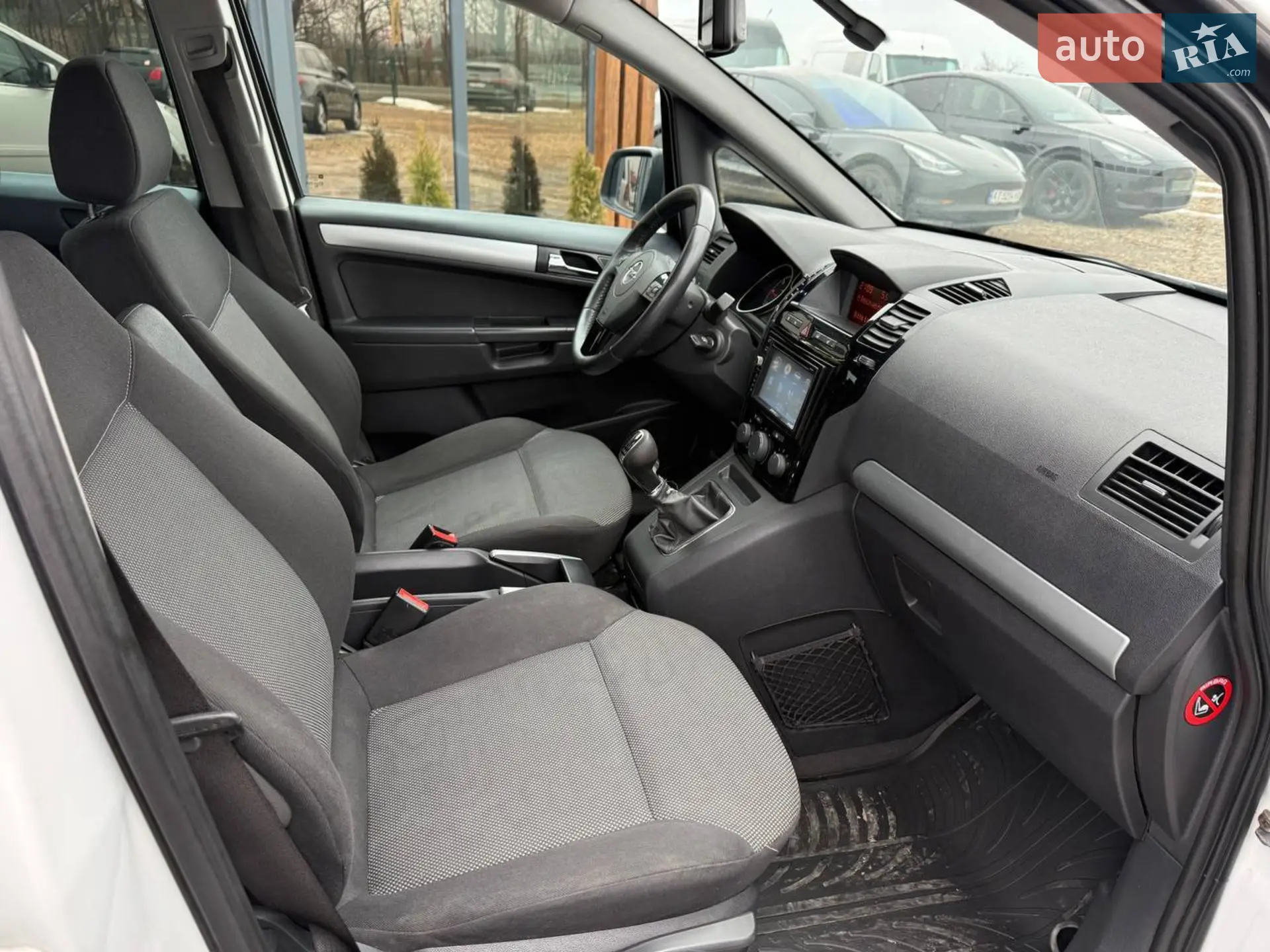 2010 Opel Zafira - мініатюра 27