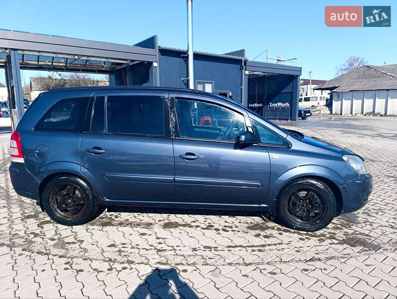Минивэн Opel Zafira 2008 в Тернополе фото 5 Минивэн Opel Zafira 2008 в Тернополе