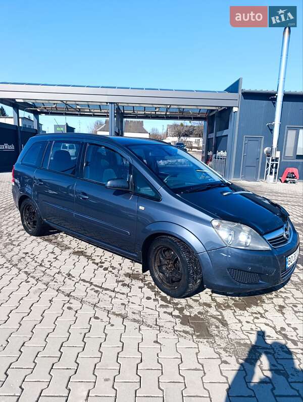 Минивэн Opel Zafira 2008 в Тернополе фото 4 Минивэн Opel Zafira 2008 в Тернополе