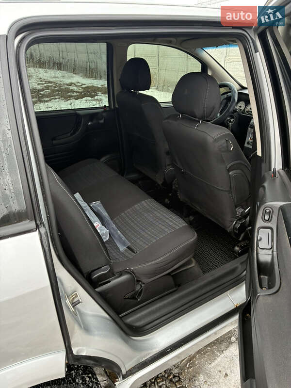 Минивэн Opel Zafira 2003 в Жмеринке