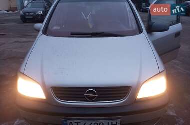 Минивэн Opel Zafira 2001 в Львове