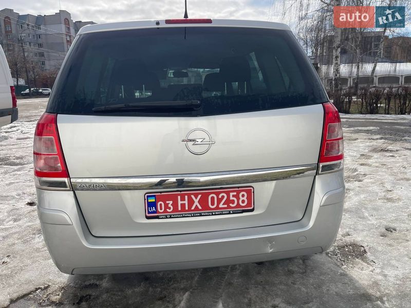Мінівен Opel Zafira 2010 в Білій Церкві