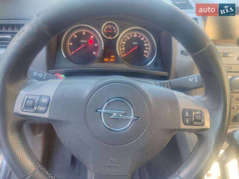 Минивэн Opel Zafira 2007 в Дрогобыче фото 20 Минивэн Opel Zafira 2007 в Дрогобыче