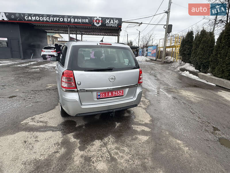 Минивэн Opel Zafira 2008 в Белой Церкви