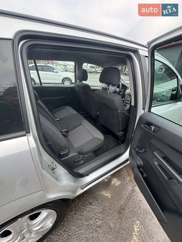 Минивэн Opel Zafira 2008 в Белой Церкви