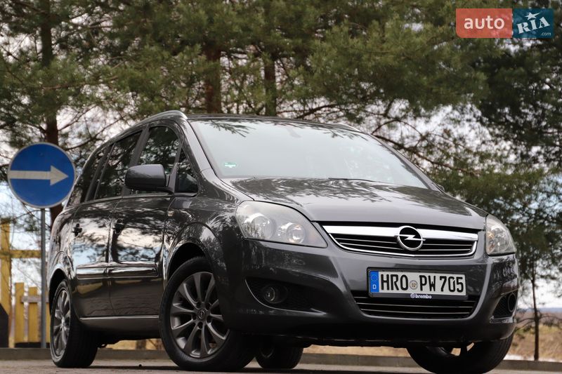Минивэн Opel Zafira 2011 в Дрогобыче фото 3 Минивэн Opel Zafira 2011 в Дрогобыче