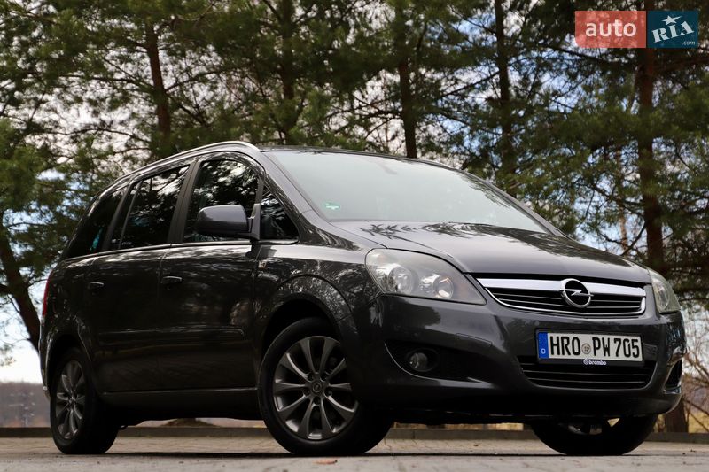 Минивэн Opel Zafira 2011 в Дрогобыче фото 43 Минивэн Opel Zafira 2011 в Дрогобыче