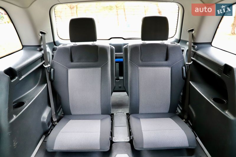 Минивэн Opel Zafira 2011 в Дрогобыче фото 79 Минивэн Opel Zafira 2011 в Дрогобыче