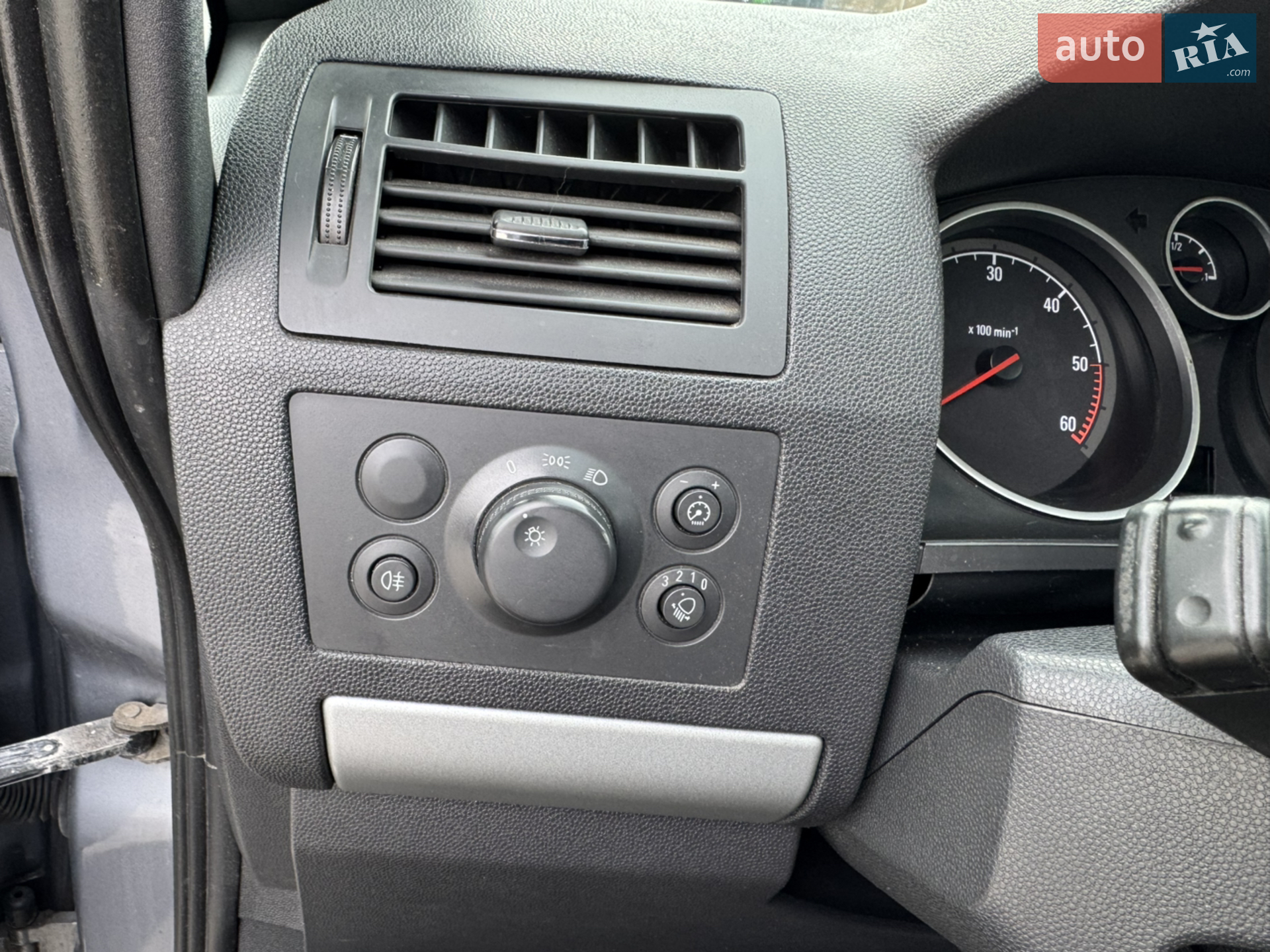 2011 Opel Zafira - мініатюра 15