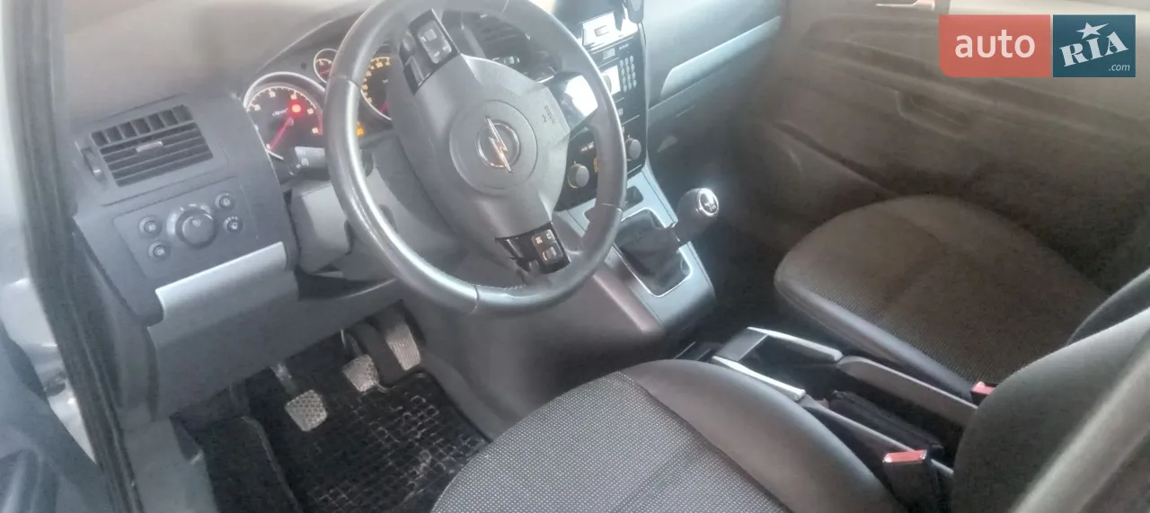 2011 Opel Zafira - мініатюра 22