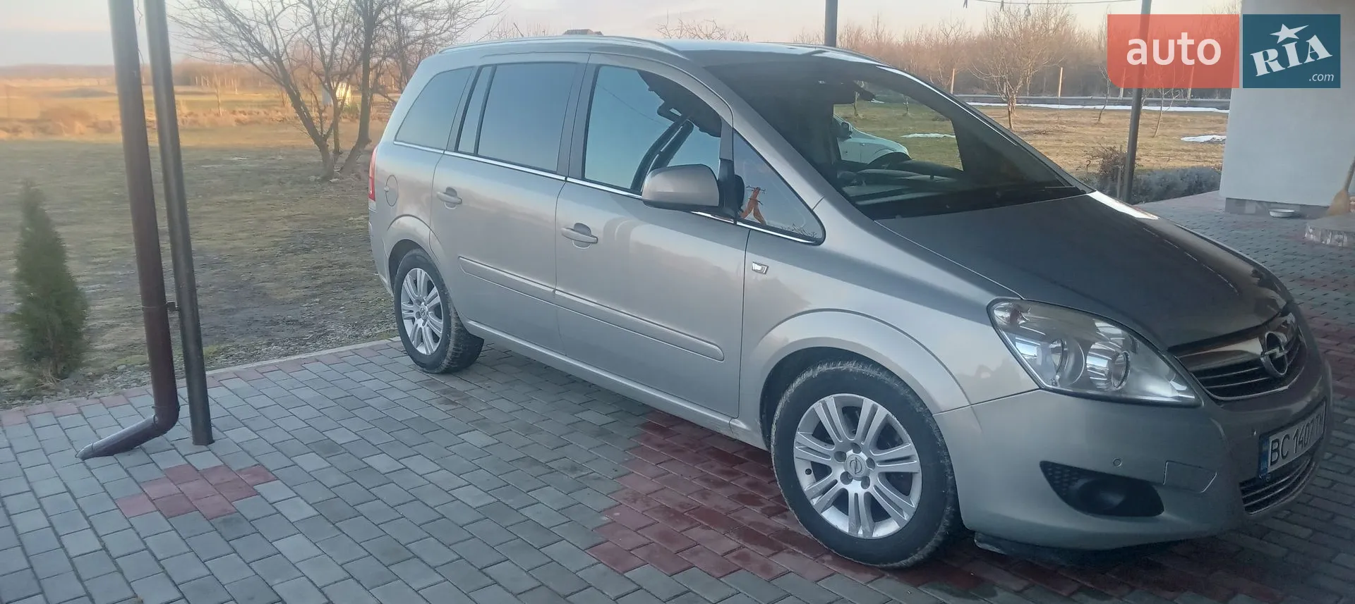 2010 Opel Zafira - мініатюра 3