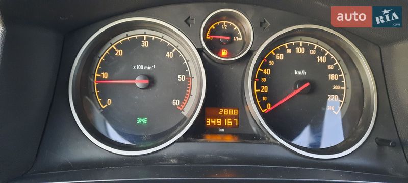 Минивэн Opel Zafira 2007 в Буче