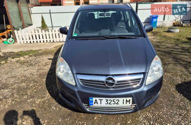 Мінівен Opel Zafira 2009 в Коломиї