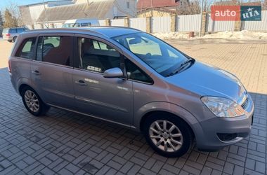 Минивэн Opel Zafira 2008 в Виннице
