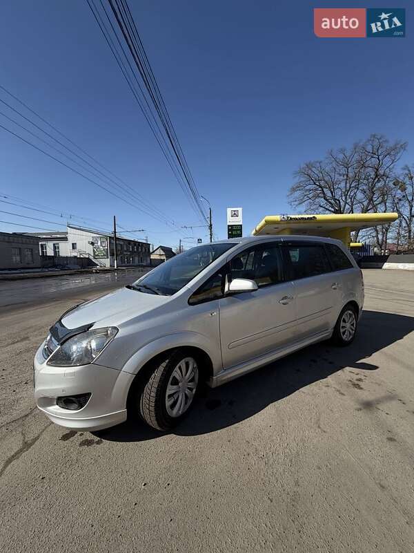 Opel Zafira 2008