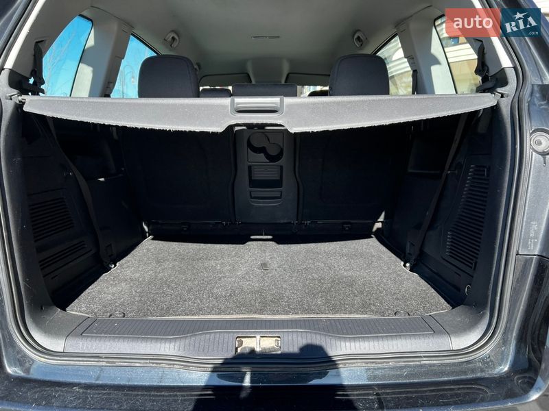 Минивэн Opel Zafira 2013 в Киеве