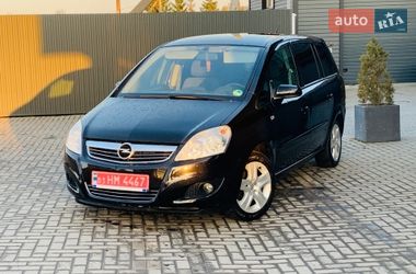 Минивэн Opel Zafira 2009 в Сарнах