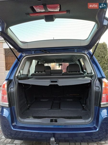 Минивэн Opel Zafira 2008 в Умани