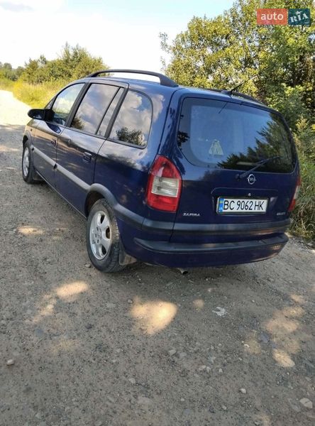 Минивэн Opel Zafira 2003 в Дрогобыче