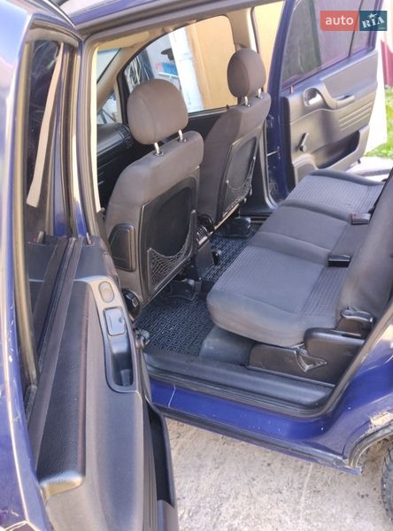 Минивэн Opel Zafira 2003 в Дрогобыче