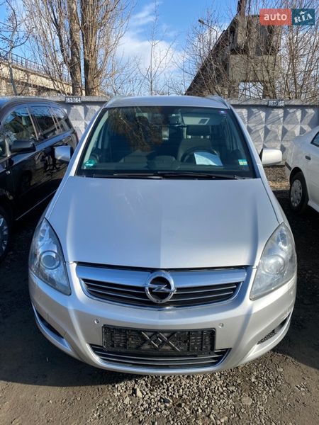 Opel Zafira 2013