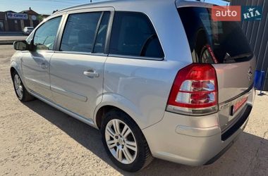 Минивэн Opel Zafira 2013 в Белой Церкви