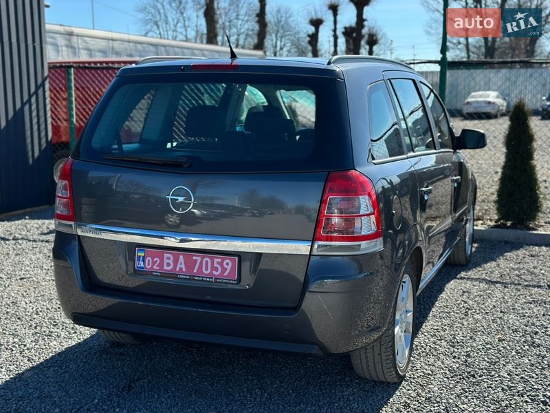 Мінівен Opel Zafira 2012 в Вінниці