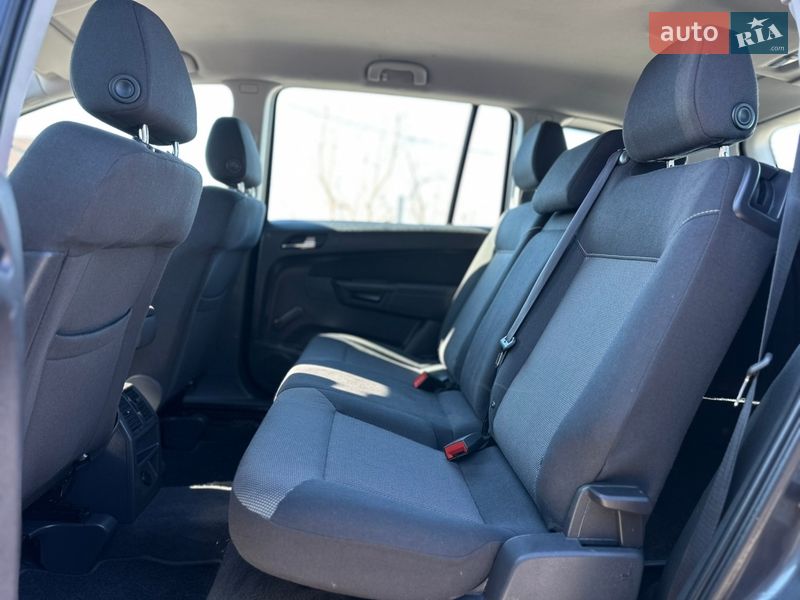 Мінівен Opel Zafira 2012 в Вінниці