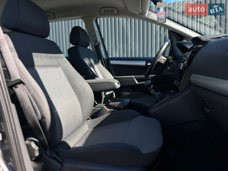 Мінівен Opel Zafira 2012 в Вінниці