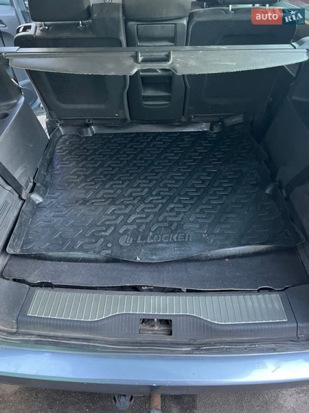 Минивэн Opel Zafira 2006 в Киеве