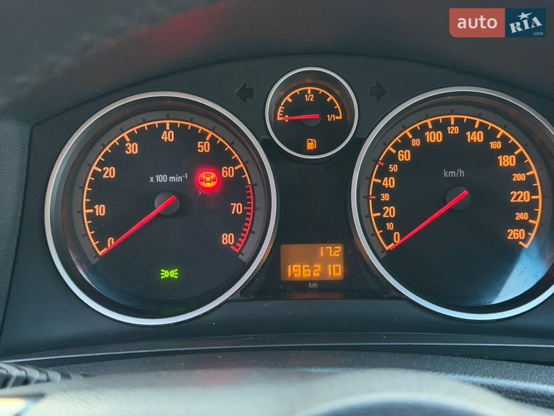 Минивэн Opel Zafira 2011 в Лубнах