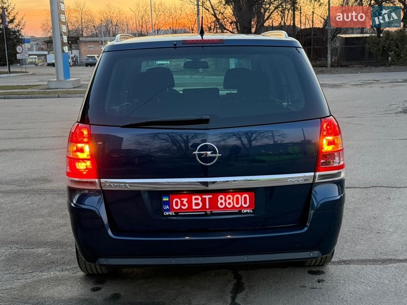 Минивэн Opel Zafira 2011 в Лубнах