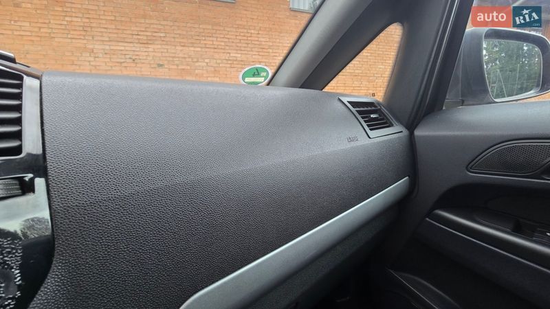 Минивэн Opel Zafira 2010 в Трускавце