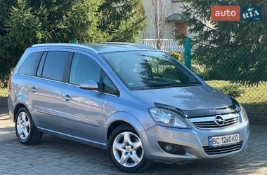 Мінівен Opel Zafira 2008 в Стрию