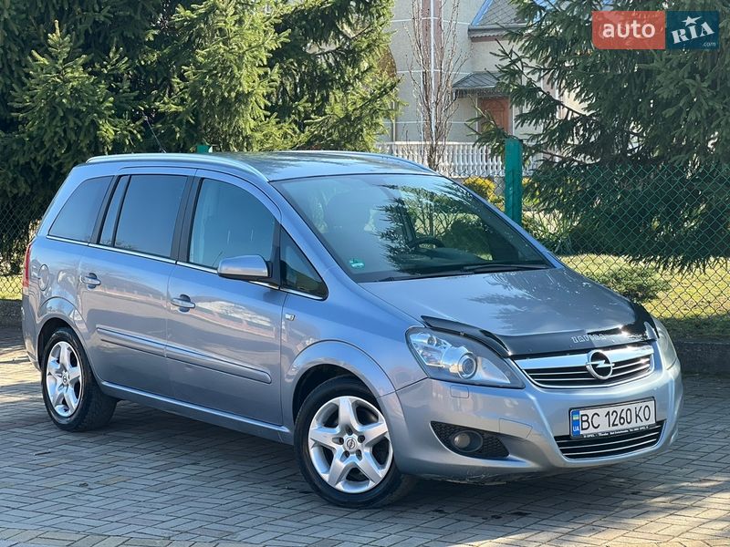 Opel Zafira 2008