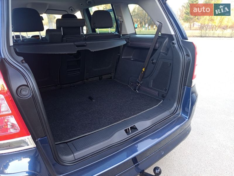 Минивэн Opel Zafira 2012 в Ровно