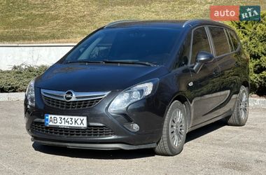 Минивэн Opel Zafira 2014 в Полтаве