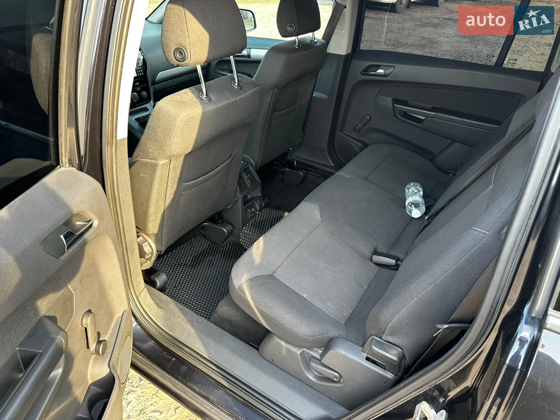 2011 Opel Zafira - мініатюра 32