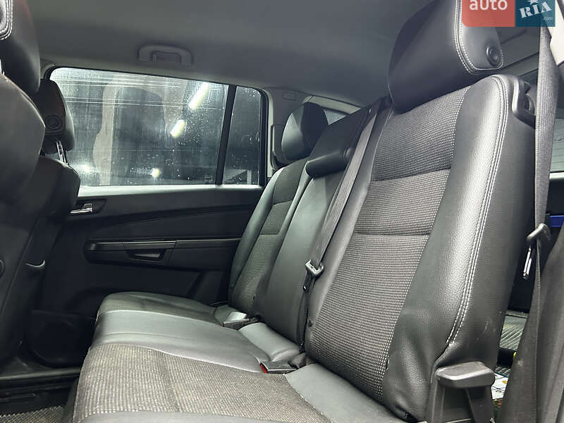 Минивэн Opel Zafira 2011 в Черновцах