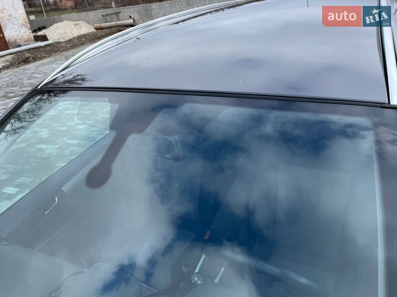 Минивэн Opel Zafira 2010 в Хороле