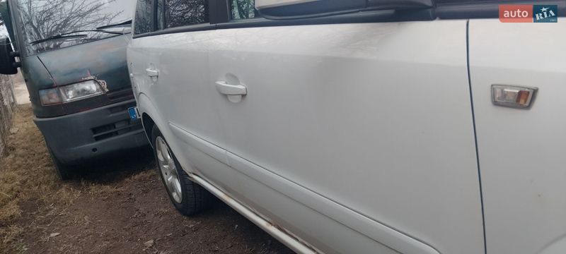 Минивэн Opel Zafira 2006 в Гожулах фото 8 Минивэн Opel Zafira 2006 в Гожулах