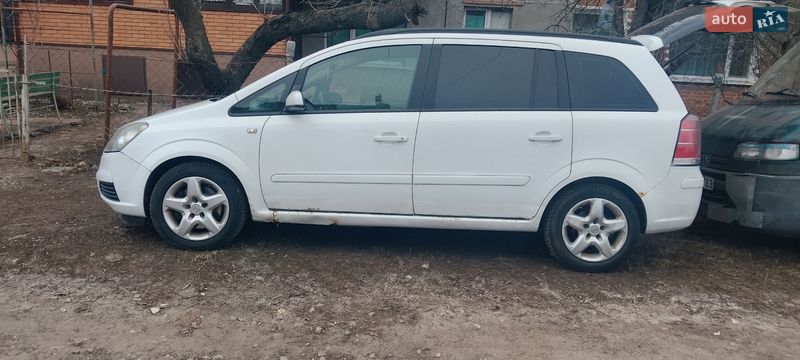 Минивэн Opel Zafira 2006 в Гожулах фото 19 Минивэн Opel Zafira 2006 в Гожулах