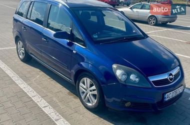 Минивэн Opel Zafira 2007 в Луцке