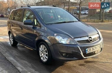 Мінівен Opel Zafira 2010 в Києві