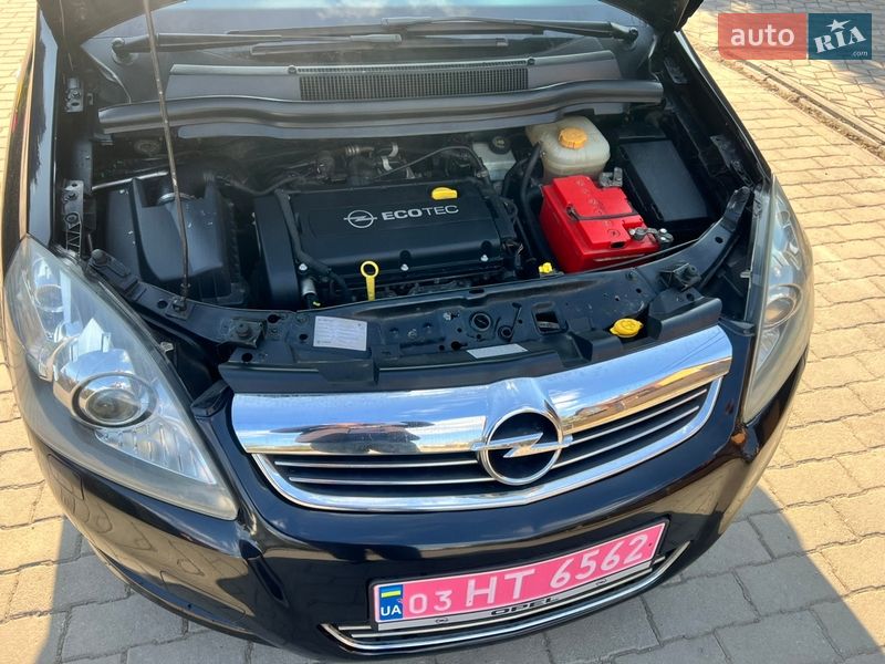 Минивэн Opel Zafira 2009 в Белой Церкви